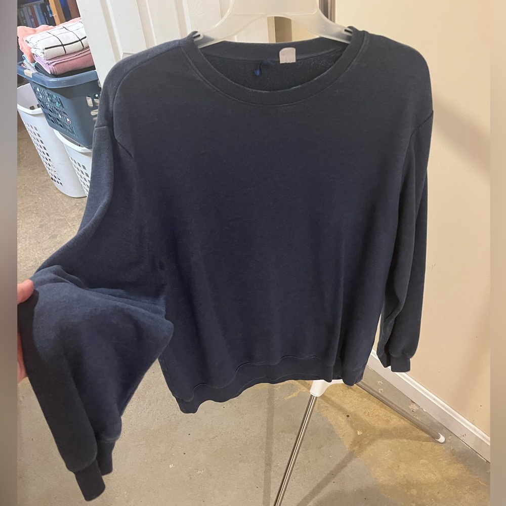 Men’s Navy Blue Crewneck Sweater